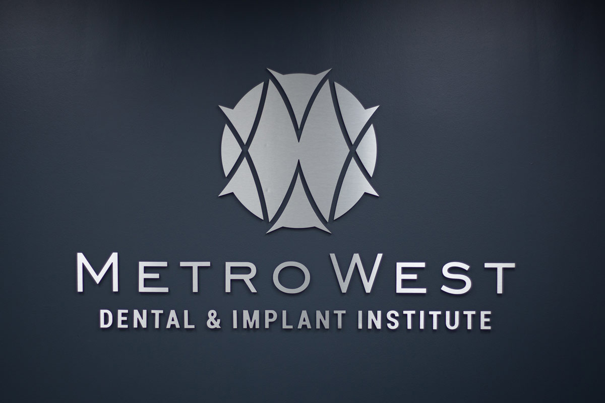 Metro West Dental and Implant Institute | Front Desk